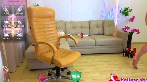 Snapshot of rabbits_couple chatting on January 20, 2025, 10:59 pm Jess John online show from January 20, 2025, 10:59 pm