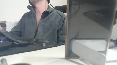 Raccoon68 online show from January 6, 2025, 11:09 pm