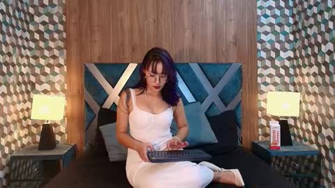 Snapshot of rache_roth chatting on March 26, 2026, 9:09 pm Rachel online show from March 26, 2026, 9:09 pm