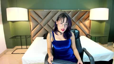Snapshot of rache_roth chatting on April 1, 2026, 8:50 pm Rachel online show from April 1, 2026, 8:50 pm