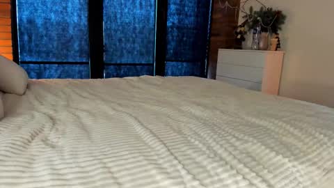 Sherryl online show from January 9, 2026, 9:01 am