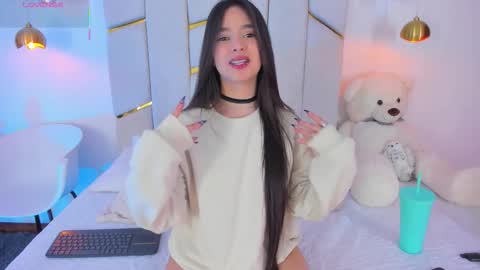 Rachel Ribeiro online show from December 18, 2025, 12:22 pm