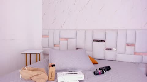  DALIANA  online show from February 26, 2026, 12:04 pm