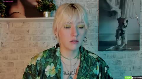 RachelCart online show from February 17, 2025, 3:36 am