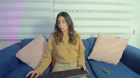 Rachell online show from March 6, 2025, 3:57 am