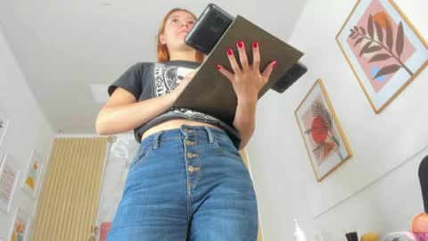Snapshot of rachellesc chatting on June 11, 2026, 12:03 pm rachellesc online show from June 11, 2026, 12:03 pm
