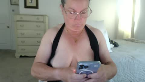 rachelplays online show from June 11, 2026, 7:01 pm