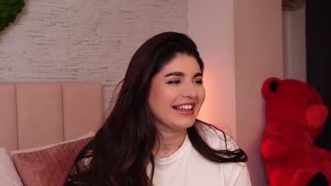 Snapshot of rachelswaan chatting on January 2, 2025, 11:09 am RachelSwaan online show from January 2, 2025, 11:09 am