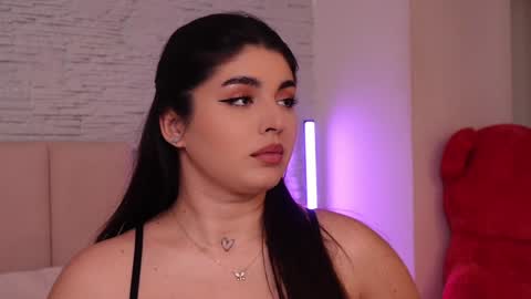 Snapshot of rachelswaan chatting on January 8, 2025, 9:42 am RachelSwaan online show from January 8, 2025, 9:42 am