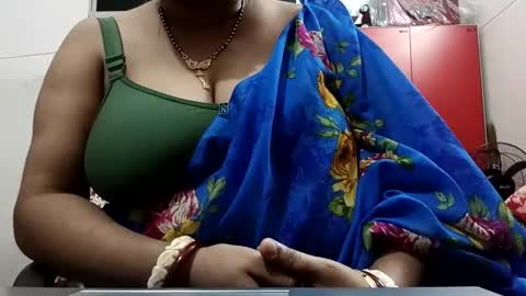 Radharani online show from October 25, 2025, 7:08 pm