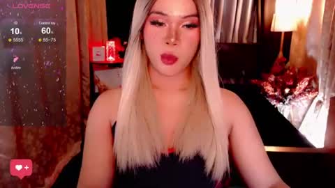 Snapshot of raeganclinton chatting on September 23, 2025, 1:19 am raeganclinton online show from September 23, 2025, 1:19 am