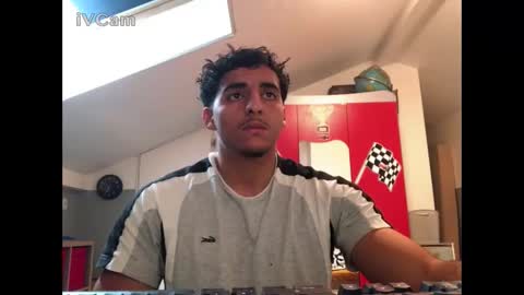 Snapshot of raes69 chatting on December 16, 2025, 9:36 am raes online show from December 16, 2025, 9:36 am