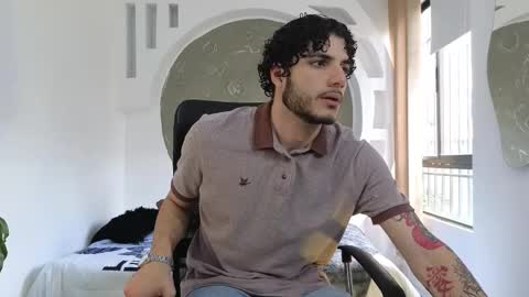 R A F A E L online show from November 1, 2025, 7:27 pm