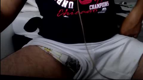 rafaells13 online show from April 15, 2026, 11:27 pm