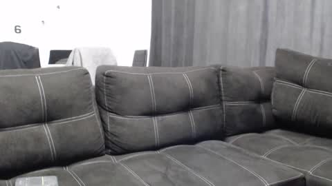 rafaelosteel online show from November 7, 2025, 4:12 am