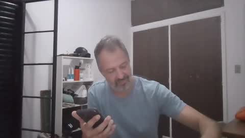 Snapshot of rafaelsel chatting on October 12, 2025, 10:31 pm Big Uncle Jungle online show from October 12, 2025, 10:31 pm