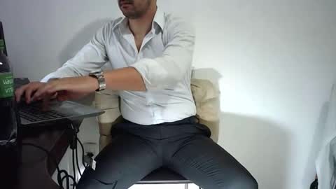 elenacam online show from March 10, 2026, 9:36 am