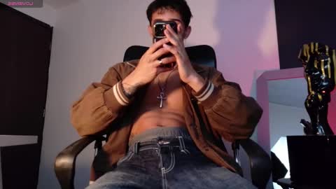 Snapshot of rafaelstone chatting on January 10, 2026, 3:08 am IG online show from January 10, 2026, 3:08 am