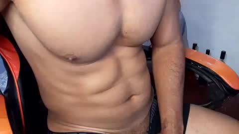 Snapshot of ragnar586 chatting on January 22, 2025, 8:06 pm Ragnar69 online show from January 22, 2025, 8:06 pm