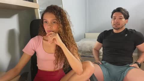 Snapshot of ragnarr_xxx chatting on October 14, 2025, 6:42 pm Ragnarr online show from October 14, 2025, 6:42 pm