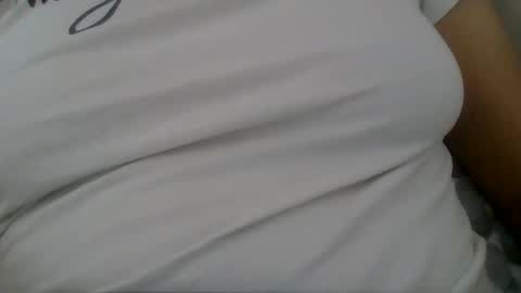 rahel_barbara online show from February 5, 2025, 1:33 pm