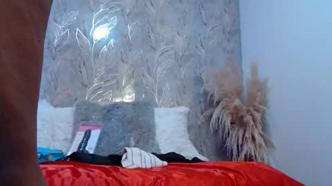 Snapshot of raichellcooper1 chatting on December 16, 2025, 6:46 pm raichellcooper1 online show from December 16, 2025, 6:46 pm