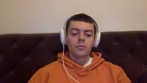 Snapshot of raighnost chatting on January 19, 2026, 9:24 am raighnost online show from January 19, 2026, 9:24 am