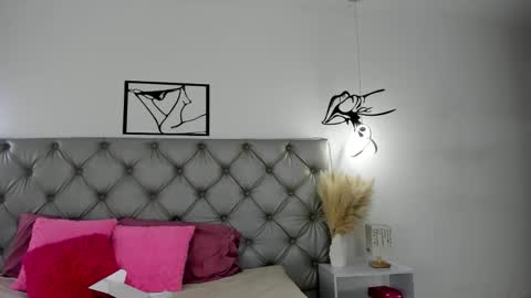 Snapshot of raiiaan_torricely chatting on November 11, 2025, 7:52 am Rayan online show from November 11, 2025, 7:52 am