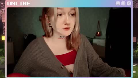 Snapshot of raiingurl chatting on December 16, 2025, 7:13 am Kate online show from December 16, 2025, 7:13 am