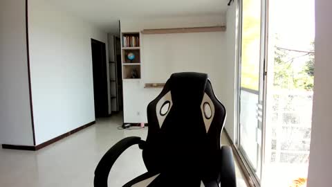 Jennyindependent model . online show from January 13, 2025, 7:10 pm