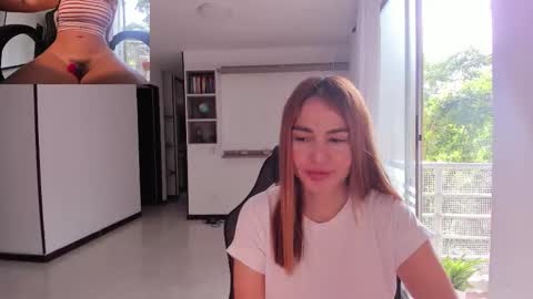 Jennyindependent model . online show from November 14, 2025, 1:10 pm