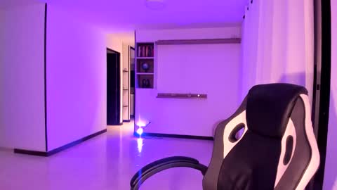 Snapshot of rainbow_jenny chatting on January 10, 2026, 12:23 am Jennyindependent model . online show from January 10, 2026, 12:23 am