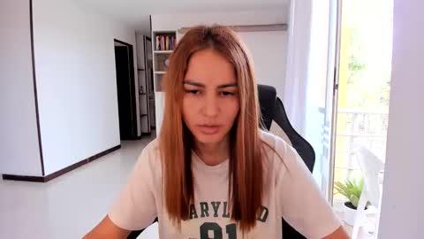 Snapshot of rainbow_jenny chatting on February 10, 2026, 6:56 pm Jennyindependent model . online show from February 10, 2026, 6:56 pm