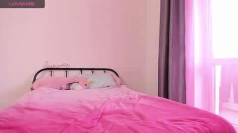 Snapshot of rainbowpony420 chatting on October 29, 2025, 11:34 am Joline and Alexa online show from October 29, 2025, 11:34 am