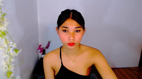 Snapshot of raindrizzle1706 chatting on November 25, 2025, 6:52 pm raindrizzle1706 online show from November 25, 2025, 6:52 pm