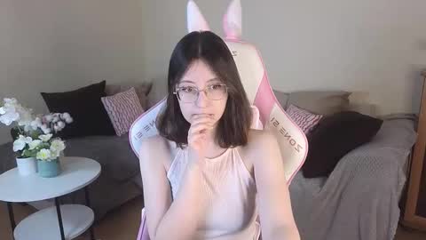 rainybella online show from November 6, 2025, 7:09 am