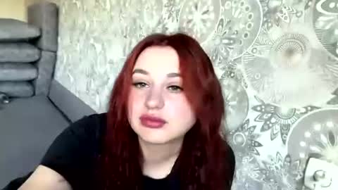 Snapshot of raisaklee chatting on June 18, 2026, 4:13 am Cherry online show from June 18, 2026, 4:13 am