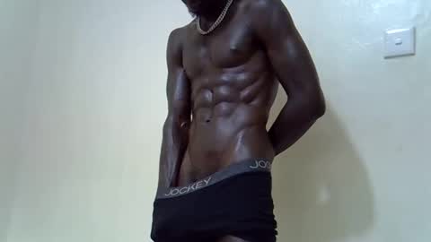 Snapshot of rakeem_1_ chatting on February 13, 2025, 10:12 am rakeem 1  online show from February 13, 2025, 10:12 am