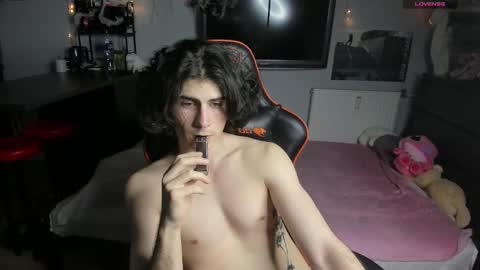 kirill online show from November 10, 2025, 4:17 pm