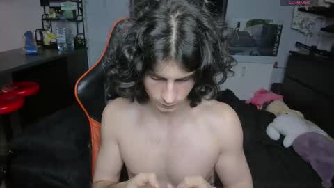 kirill online show from November 25, 2025, 9:37 pm