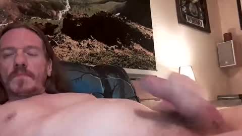 Snapshot of ralf678524 chatting on January 4, 2025, 12:16 am ralf678524 online show from January 4, 2025, 12:16 am