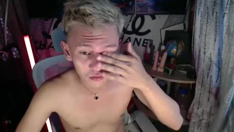 ralfhuge24 online show from April 9, 2026, 8:09 am