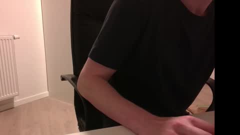 Snapshot of raltezar chatting on March 24, 2026, 10:15 pm raltezar online show from March 24, 2026, 10:15 pm