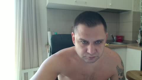 Ramon online show from October 19, 2025, 9:54 am