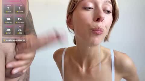 Snapshot of ramona_tom chatting on October 2, 2025, 5:25 am ramona_tom online show from October 2, 2025, 5:25 am