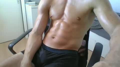 ramonjoosse2001 online show from May 25, 2026, 3:29 pm