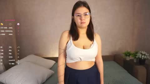 Snapshot of randichaplin chatting on September 20, 2025, 6:42 pm Vilda online show from September 20, 2025, 6:42 pm