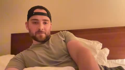 Snapshot of randomdude5950 chatting on December 4, 2024, 5:16 am randomdude5950 online show from December 4, 2024, 5:16 am