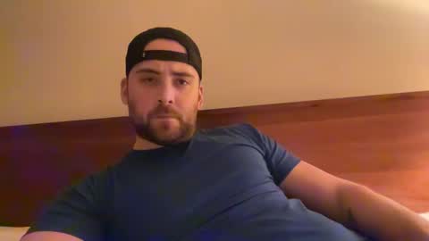 Snapshot of randomdude5950 chatting on February 24, 2025, 3:02 am randomdude5950 online show from February 24, 2025, 3:02 am