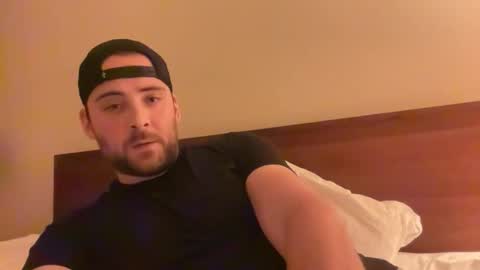 randomdude5950 online show from December 3, 2025, 4:09 am